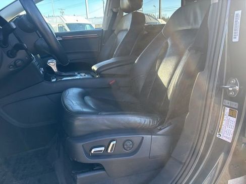 Used 2013 Audi Q7 3.0T S line Prestige w/ Towing Pkg image 20