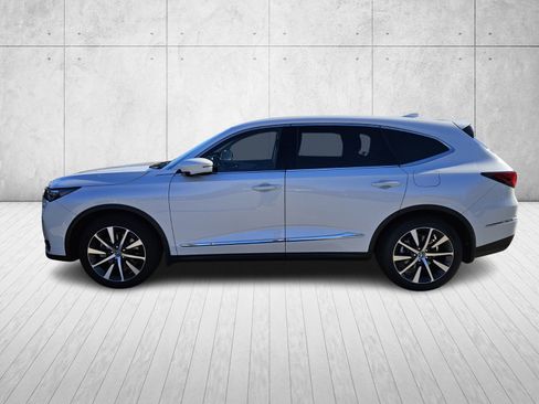 Used 2025 Acura MDX FWD w/ Technology Package image 3
