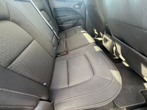 Used 2018 GMC Canyon SLE w/ SLE Convenience Package image 33