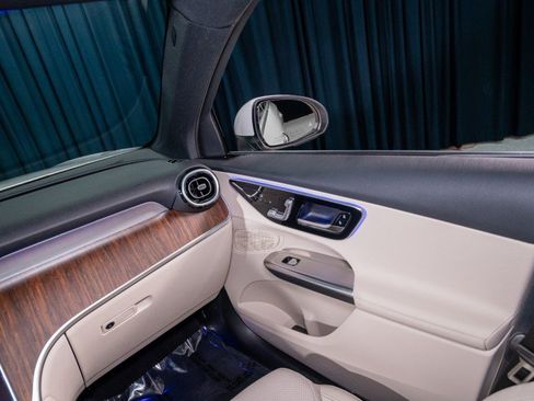 New 2026 Mercedes-Benz GLC 300 4MATIC image 22