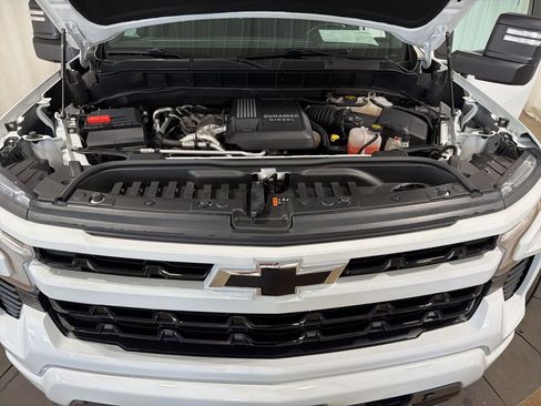 Certified 2022 Chevrolet Silverado 1500 RST w/ Max Trailering Package AWD/4WD image 40