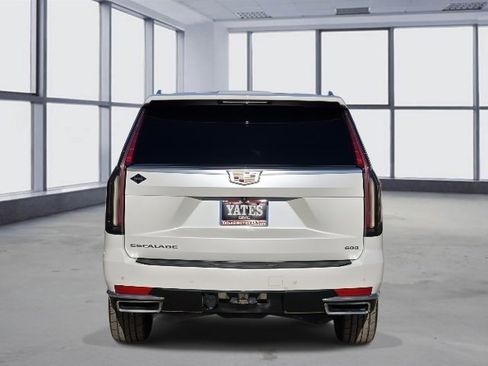Used 2021 Cadillac Escalade Luxury image 5