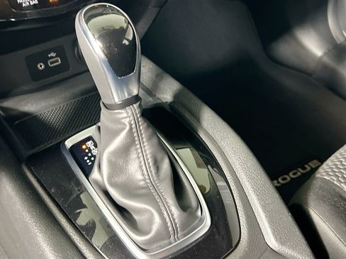 Used 2019 Nissan Rogue Sport S w/ Appearance Package FWD image 24