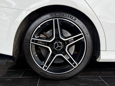 Used 2021 Mercedes-Benz A 35 AMG 4MATIC image 32