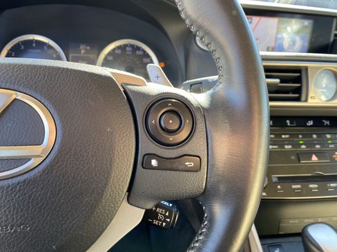 Used 2014 Lexus IS 250 image 22