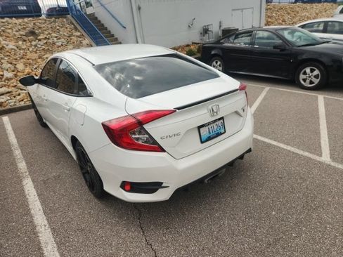 Used 2021 Honda Civic Sport image 11