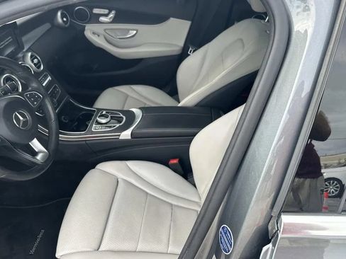 Used 2017 Mercedes-Benz C 300 Sedan w/ Premium 1 Package image 17
