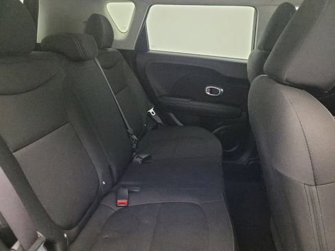 Used 2015 Kia Soul FWD image 19