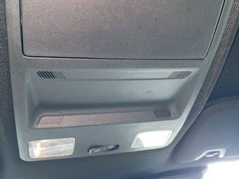 Used 2025 Ford Mustang Premium image 16