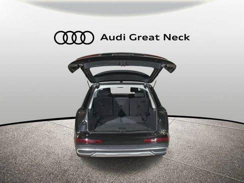 Used 2023 Audi Q7 3.0T Premium w/ Convenience Package AWD/4WD image 20
