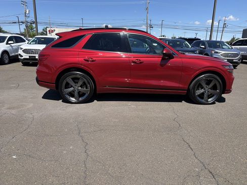 Used 2024 Genesis GV70 3.5T Sport w/ Sport Prestige Package AWD/4WD image 6