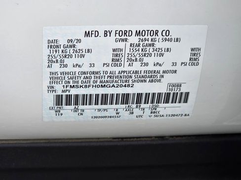 Used 2021 Ford Explorer Limited w/ Equipment Group 301A image 28