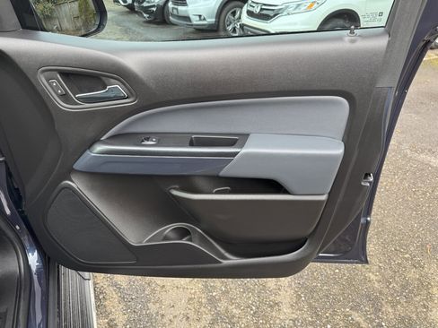 Used 2018 Chevrolet Colorado Z71 w/ Centennial Edition image 19