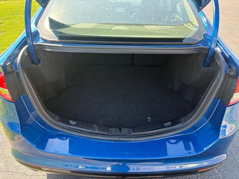 Used 2017 Ford Fusion Titanium image 5