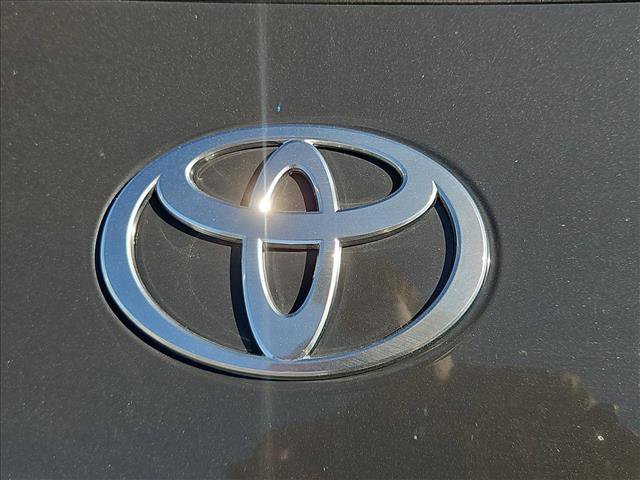 Used 2026 Toyota Camry LE FWD image 30