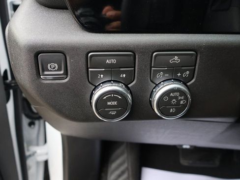 New 2026 GMC Sierra 1500 Elevation w/ Preferred Package image 12