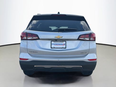 Used 2022 Chevrolet Equinox LT AWD/4WD image 17