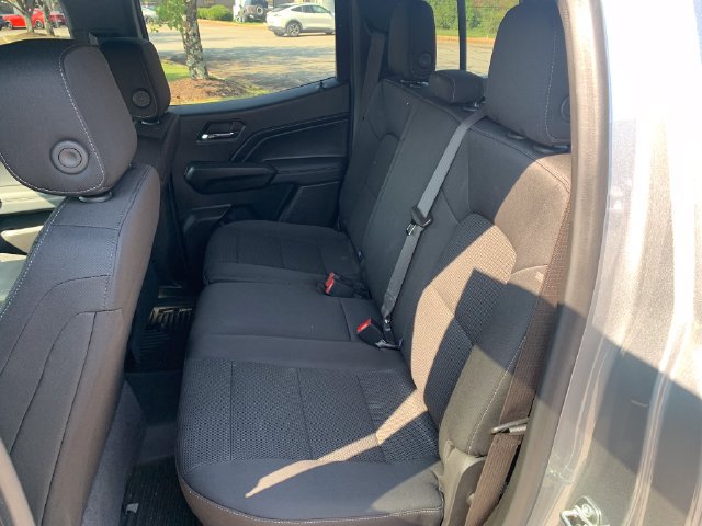Used 2024 Chevrolet Colorado LT w/ LT Convenience Package RWD image 11