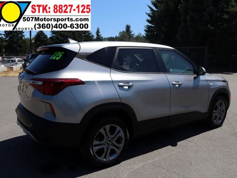 Used 2021 Kia Seltos LX image 7