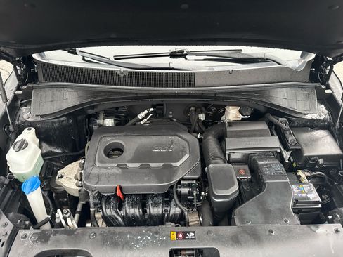 Used 2020 Kia Sorento LX FWD image 17