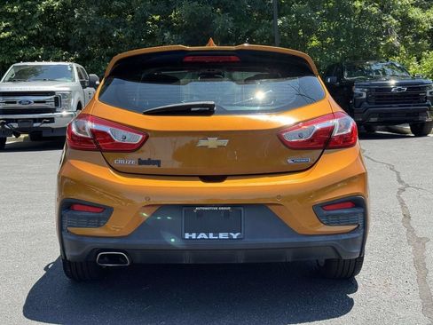 Used 2017 Chevrolet Cruze Premier FWD image 24