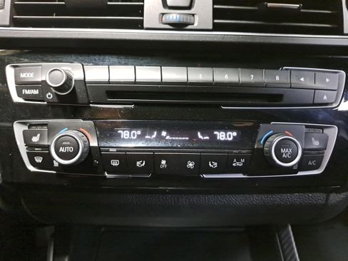 Used 2017 BMW M2 image 21