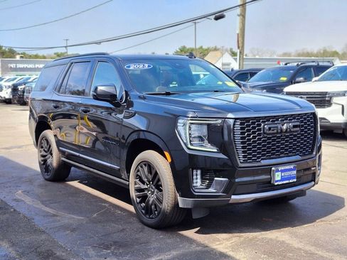 Used 2023 GMC Yukon Denali Ultimate AWD/4WD image 7