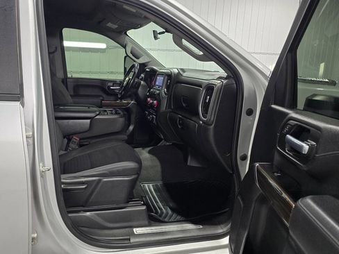 Used 2020 Chevrolet Silverado 2500 LT w/ Convenience Package image 8