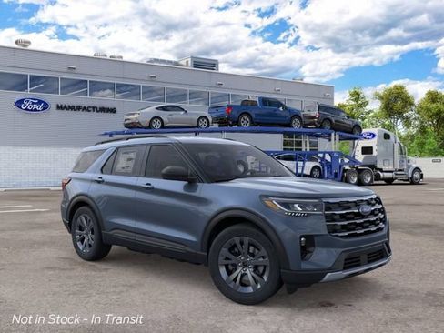 New 2026 Ford Explorer Active w/ Active Comfort Package AWD/4WD image 7