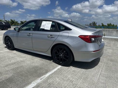 Used 2023 Honda Civic Sport image 15