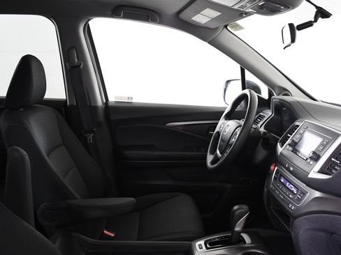 Used 2019 Honda Ridgeline Sport image 26