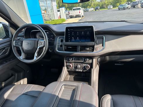 Used 2023 Chevrolet Tahoe RST w/ Luxury Package AWD/4WD image 7
