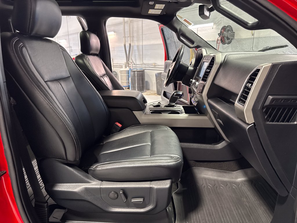 Used 2020 Ford F150 Lariat w/ Equipment Group 502A Luxury AWD/4WD image 34