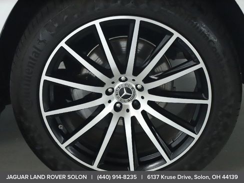 Used 2024 Mercedes-Benz GLS 580 4MATIC image 43