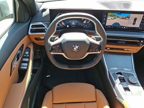 Used 2025 BMW 330i xDrive Sedan w/ Convenience Package AWD/4WD image 12