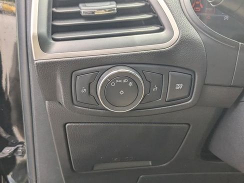 Certified 2022 Ford Edge SEL AWD/4WD image 12