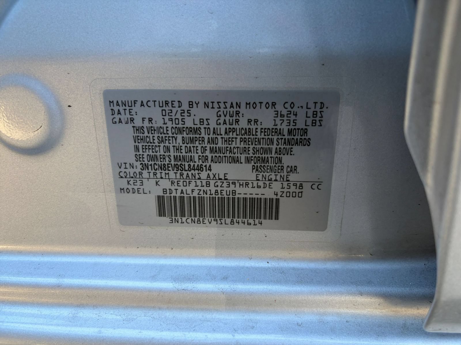 Used 2025 Nissan Versa SV FWD image 27