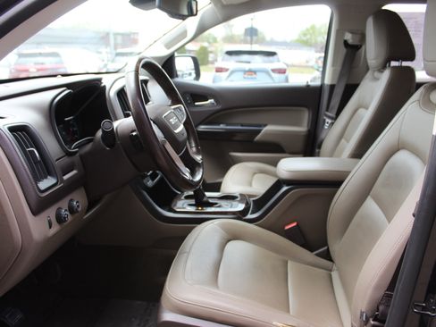 Used 2018 GMC Canyon SLT w/ Driver Alert Package AWD/4WD image 11