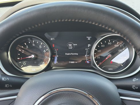 Used 2019 Jeep Compass Limited AWD/4WD image 31
