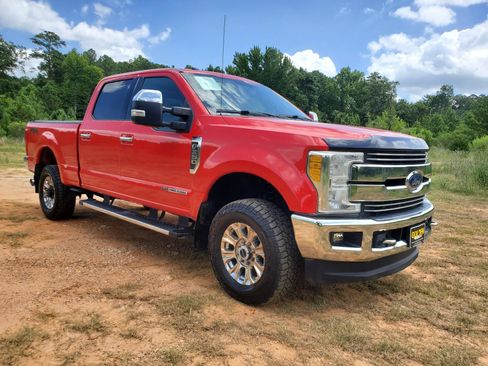 Used 2017 Ford F350 Lariat w/ Chrome Package AWD/4WD image 39