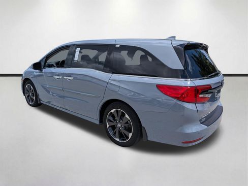 Used 2023 Honda Odyssey Elite image 6