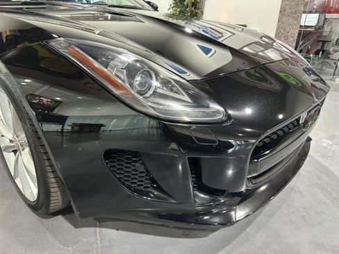 Used 2017 Jaguar F-TYPE S RWD image 21