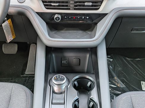 New 2026 Ford Explorer Active RWD image 21
