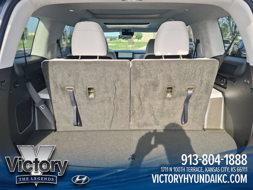 Used 2024 Hyundai Santa Fe Calligraphy FWD image 23