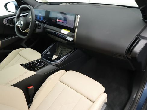 Used 2025 BMW X3 xDrive30i w/ Premium Package AWD/4WD image 19