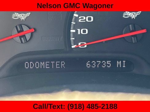 Used 2003 Chevrolet Corvette Coupe w/ Preferred Equipment Group RWD image 19