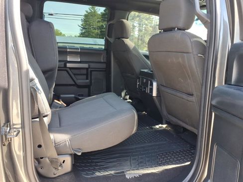 Used 2020 Ford F150 XLT w/ Equipment Group 302A Luxury image 9