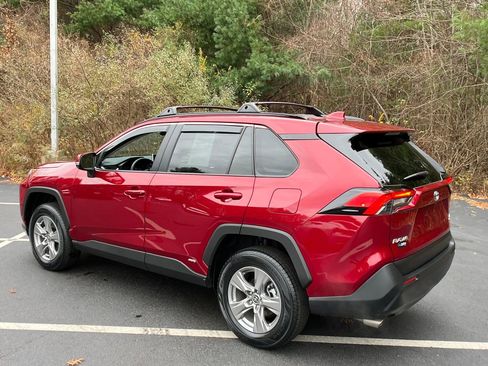 Used 2025 Toyota RAV4 LE image 3