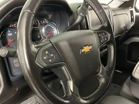 Used 2019 Chevrolet Silverado 1500 LT w/ LPO, Black Pack AWD/4WD image 20