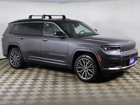 Used 2021 Jeep Grand Cherokee L Summit AWD/4WD image 2